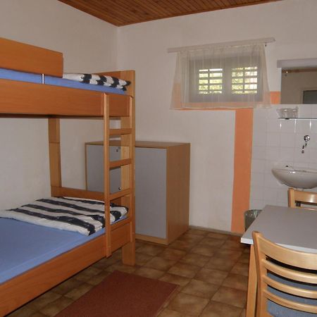 Hi Hostel Veli Losinj Ngoại thất bức ảnh